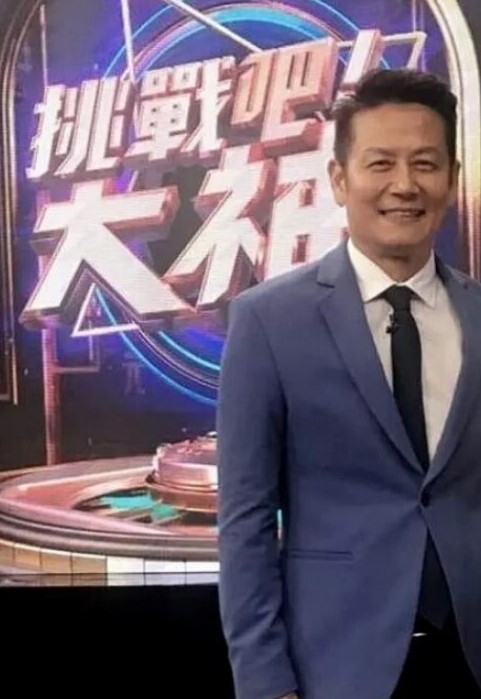 ansOne曾强 医生琪琪用最兽的姿势，狂干超正巨乳兽医 - 每日大赛